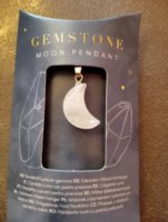 Luna in quarzo bianco con cordoncino